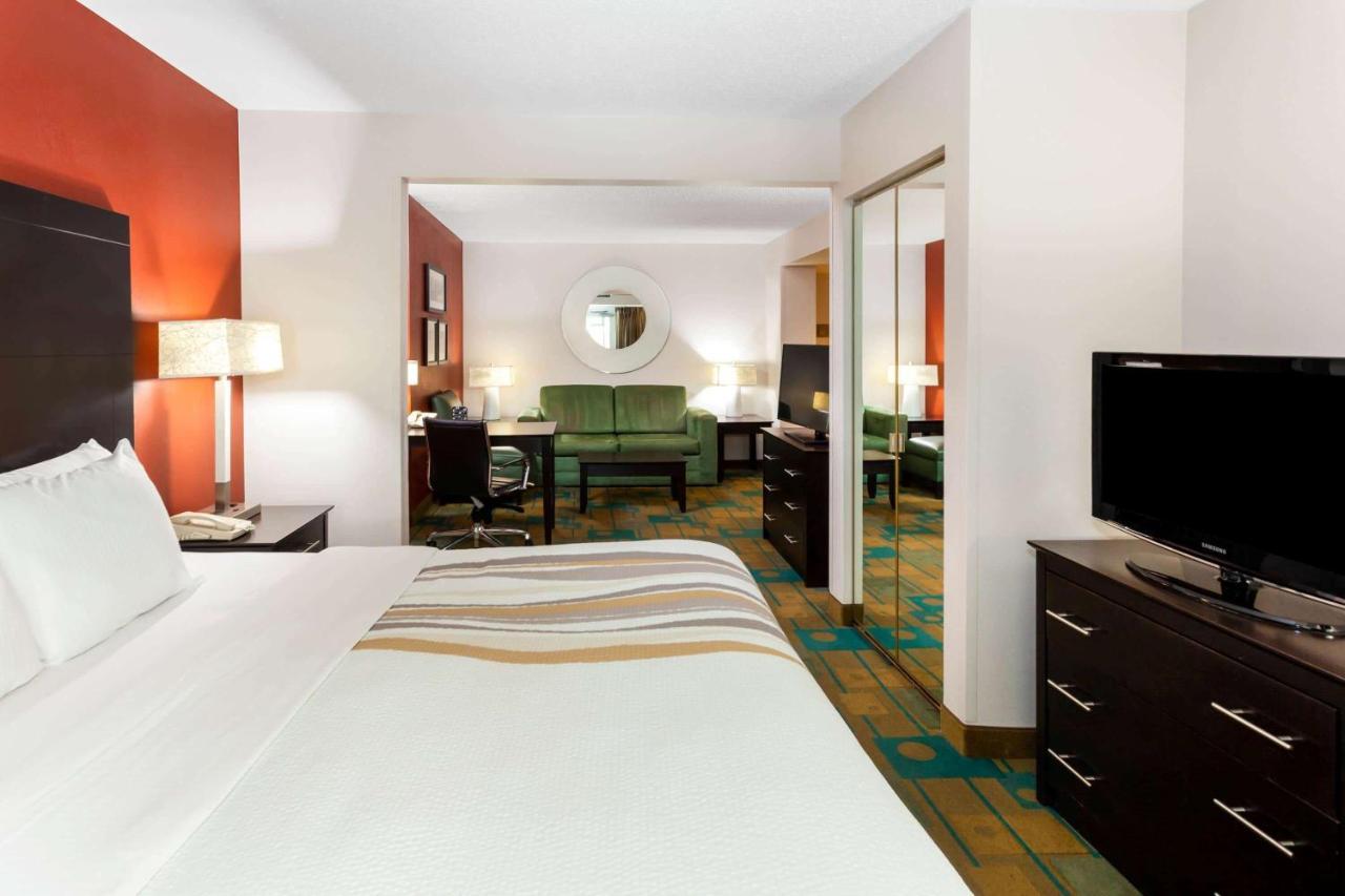 La Quinta By Wyndham Milwaukee Bayshore Area Glendale Zewnętrze zdjęcie